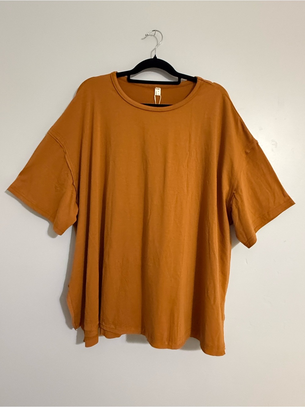 Oversized Rust Orange Tee - Picture 2 of 7